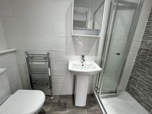 Photo 13- click for photo gallery